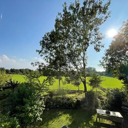 House * هيليفوتسلاوس