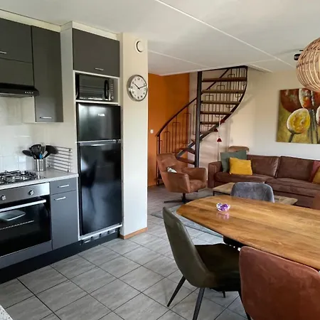 House Hellevoetsluis